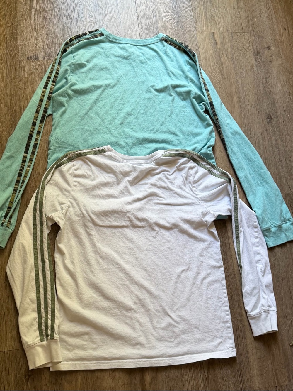 adidas Long-Sleeve Crew Tops in White and Aqua Mint - Kids - Picture 2 of 4